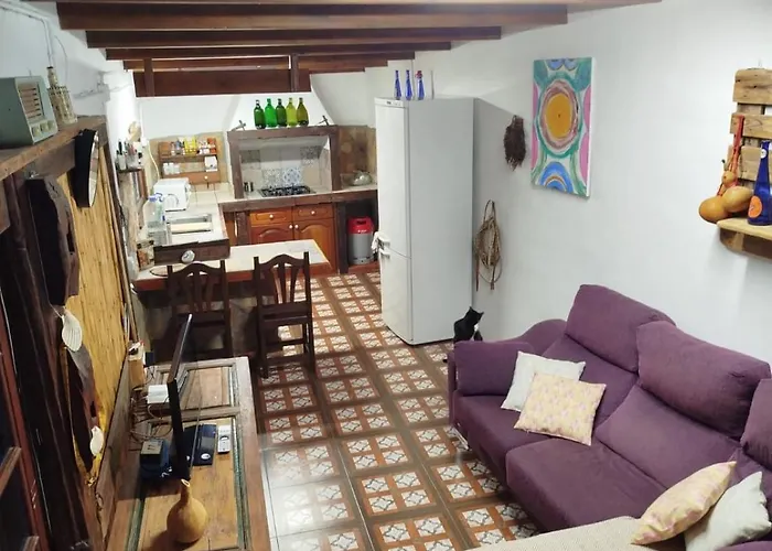 La Cuadra De Juan * 伊科德·德·洛斯·维诺斯